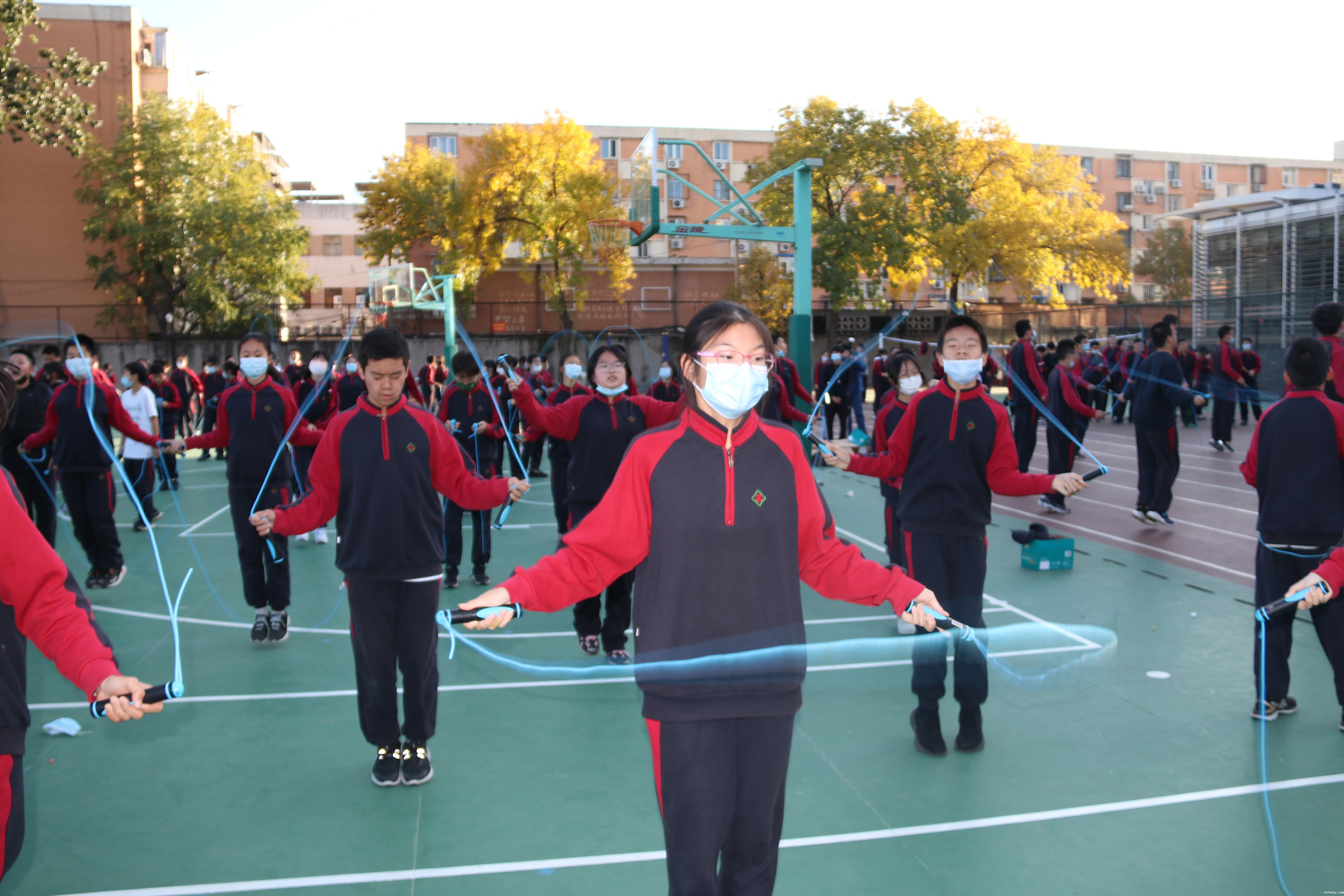 20211029756630.jpg 初二年级跳绳接力1.jpg