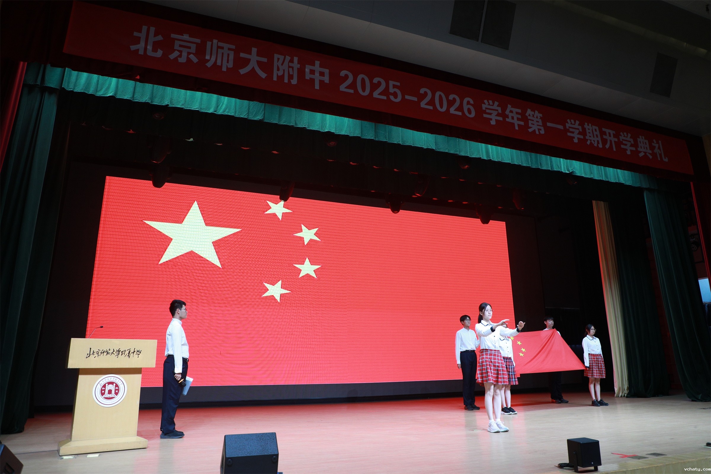 20250912890545.jpg 2E2A9860.jpg