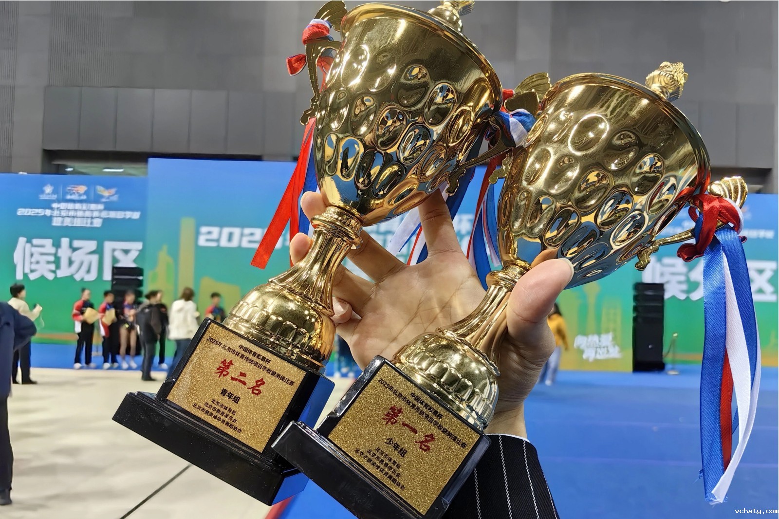 20251028404423.jpg b34b668f962e87a5fadffed7aabaf78e.jpg